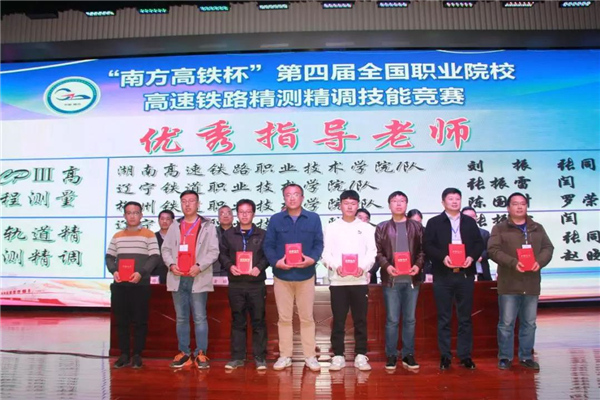 ̫������tyc4633